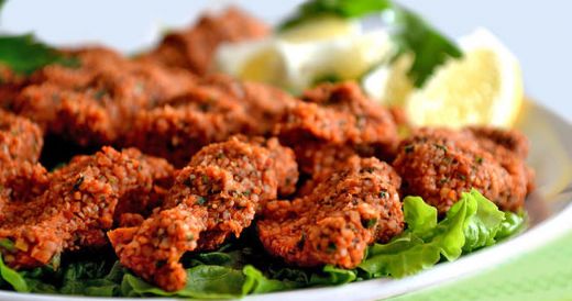 Bulgurlu Çiğ Köfte Tarifi ve Malzemeleri